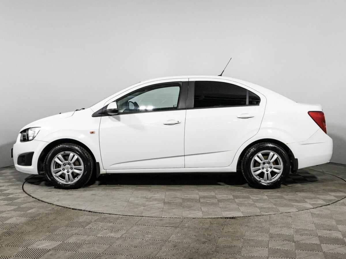 Chevrolet Aveo 2015 года с пробегом. Фото: #7