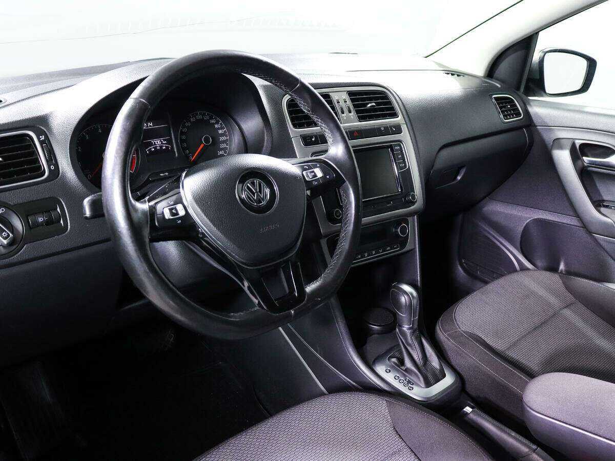 Volkswagen Polo 2017 года с пробегом. Фото: #12
