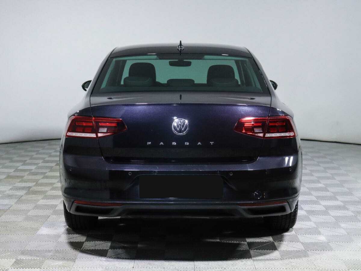 Volkswagen Passat 2020 года с пробегом. Фото: #5