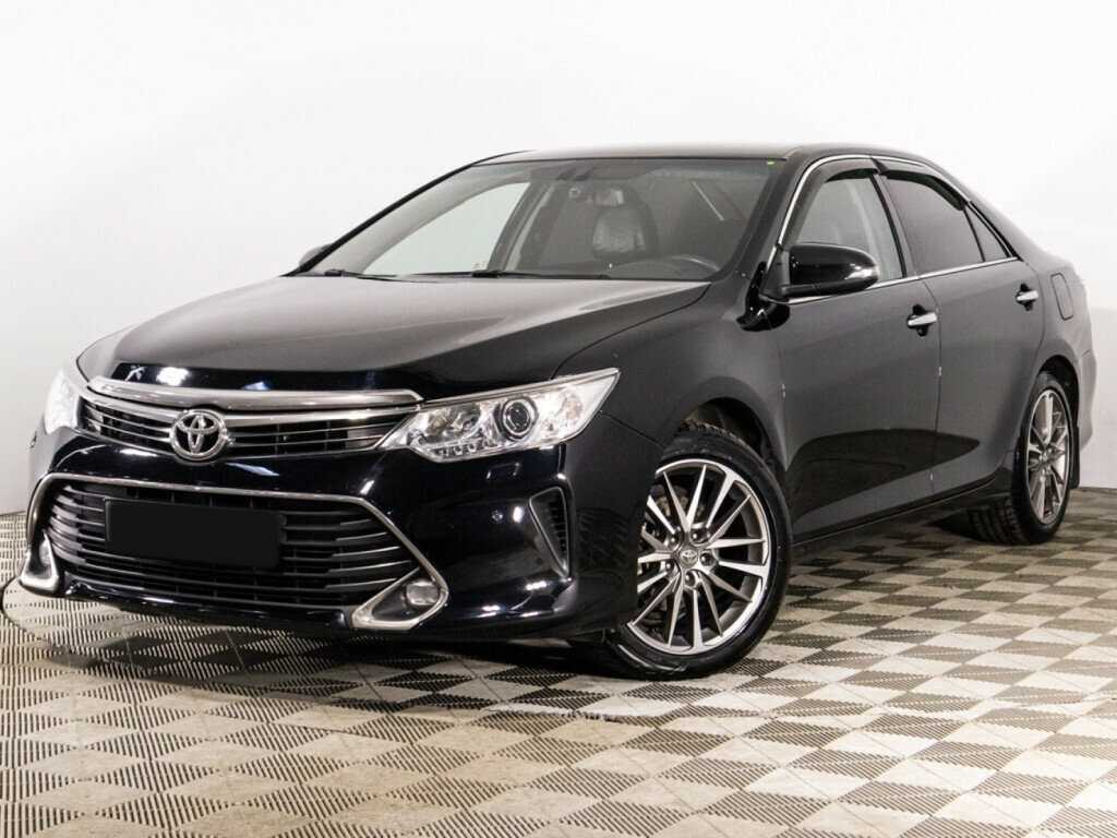 Toyota Camry 2016 года с пробегом. Посмотреть фото