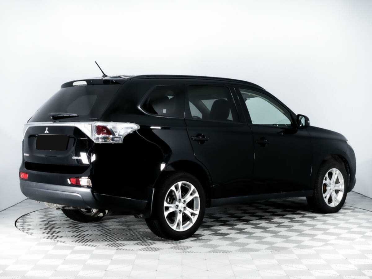 Mitsubishi Outlander 2013 года с пробегом. Фото: #4