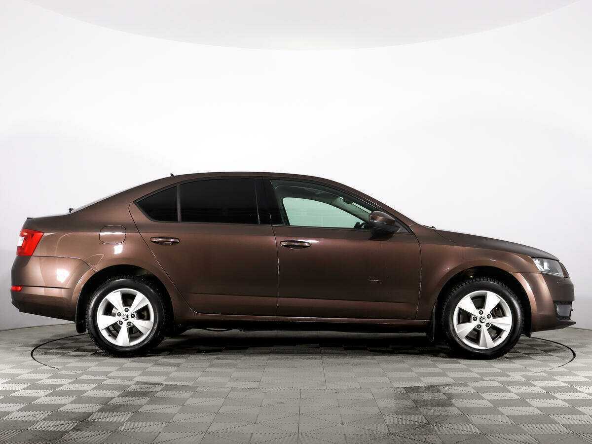 Skoda Octavia 2013 года с пробегом. Фото: #3