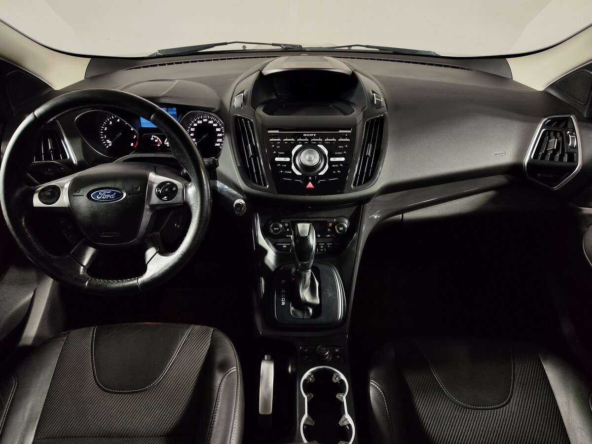 Ford Kuga 2015 года с пробегом. Фото: #6