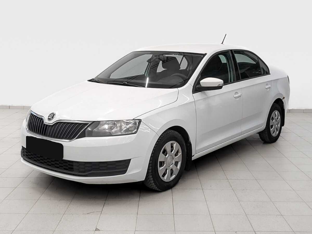 Skoda Rapid 2017 года с пробегом. Посмотреть фото
