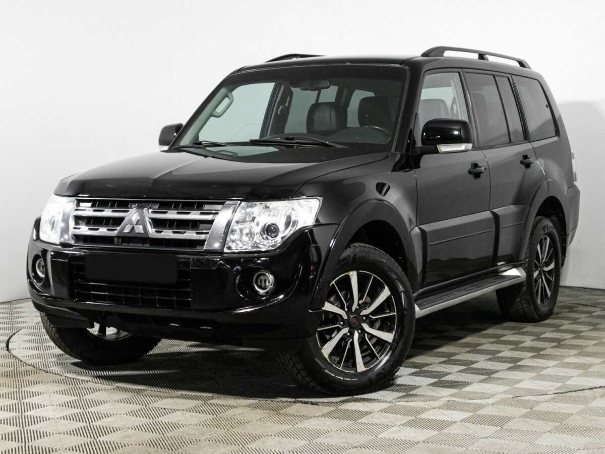 Mitsubishi Pajero 2012 года с пробегом. Фото: #0
