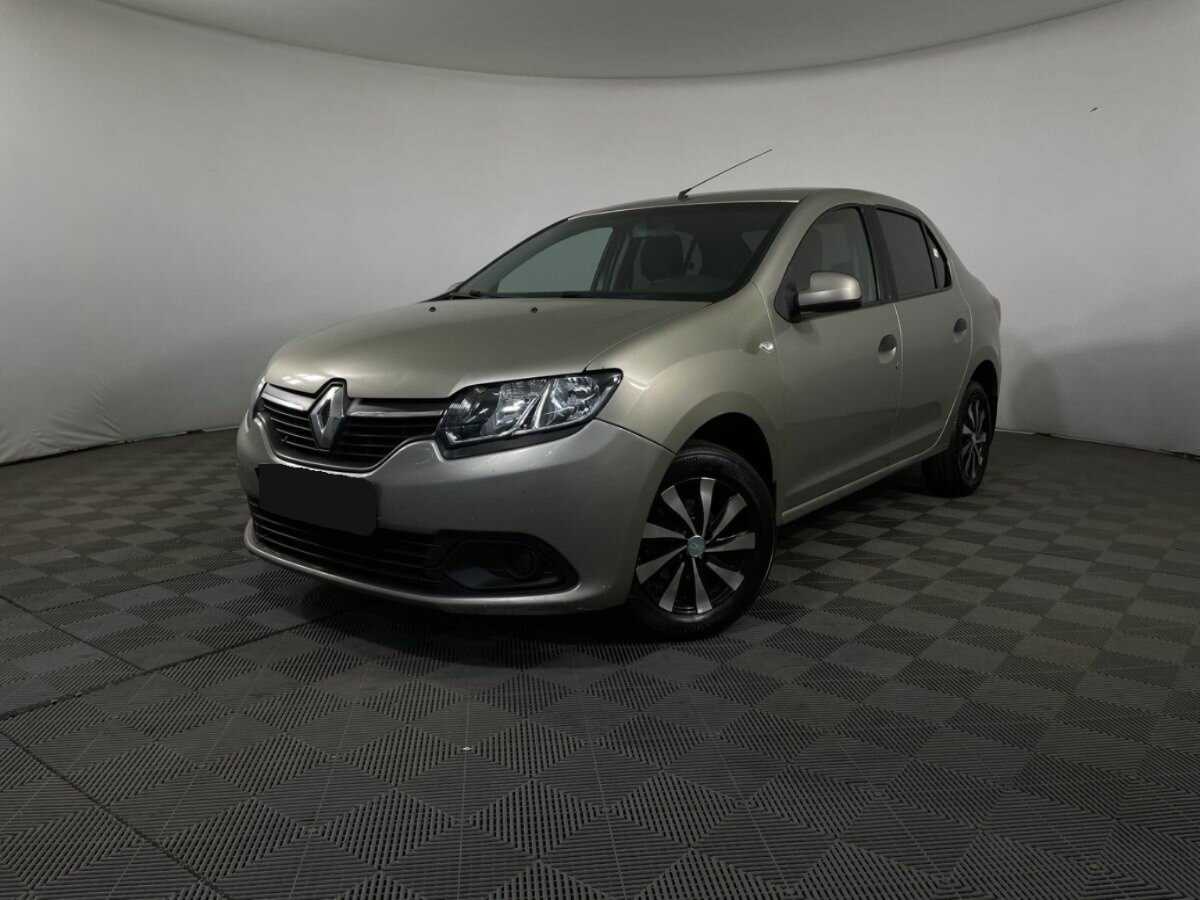 Renault Logan 2018 года с пробегом. Посмотреть фото