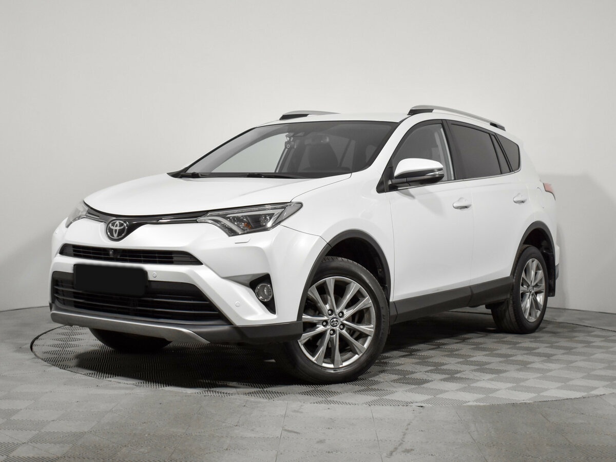 Toyota RAV4 2017 года с пробегом. Фото: #0
