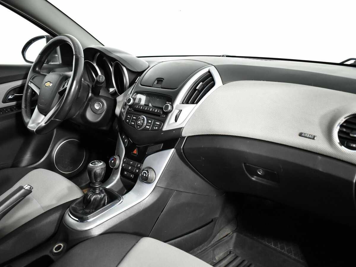 Chevrolet Cruze 2013 года с пробегом. Фото: #8