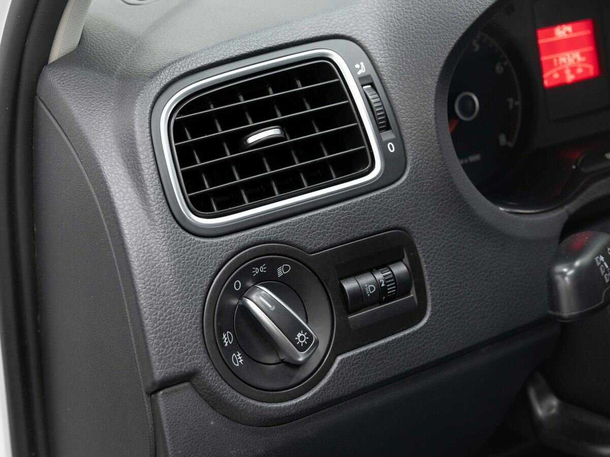 Volkswagen Polo 2014 года с пробегом. Фото: #16