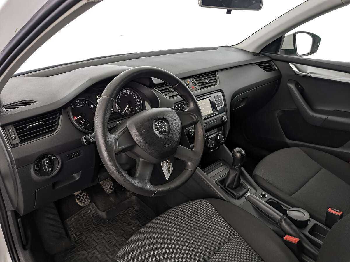 Skoda Octavia 2015 года с пробегом. Фото: #10