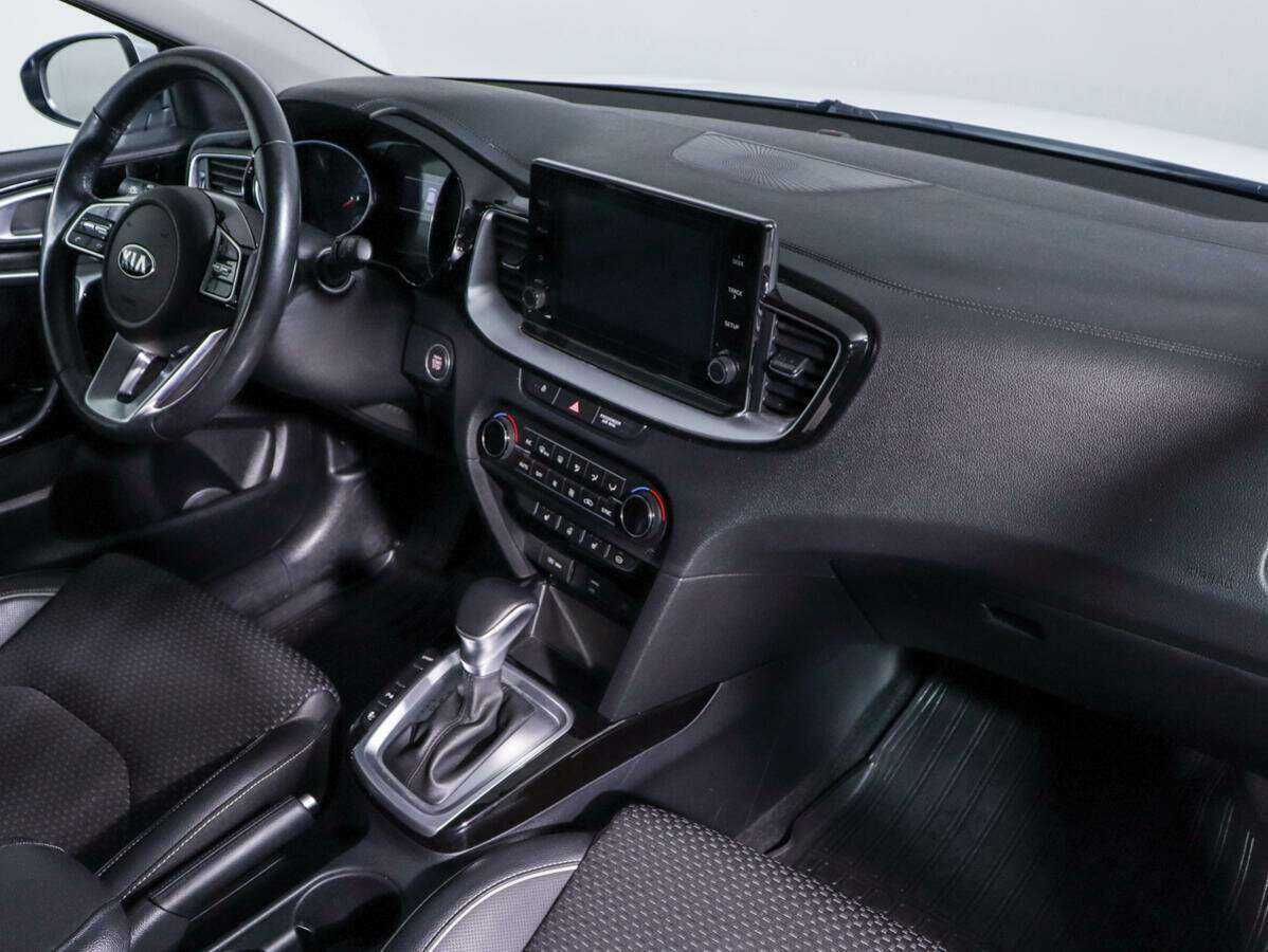 Kia XCeed 2020 года с пробегом. Фото: #6