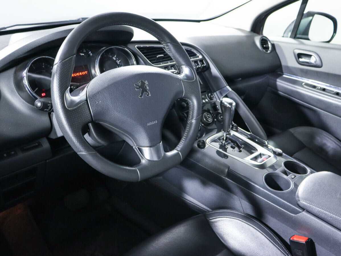 Peugeot 3008 2013 года с пробегом. Фото: #13