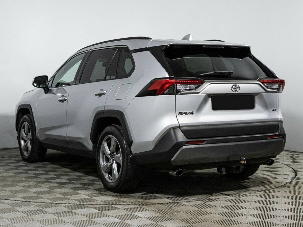 Toyota RAV4 2020 года с пробегом. Фото: #6
