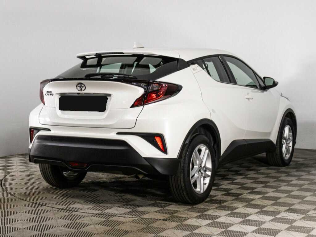 Toyota C-HR 2020 года с пробегом. Фото: #4