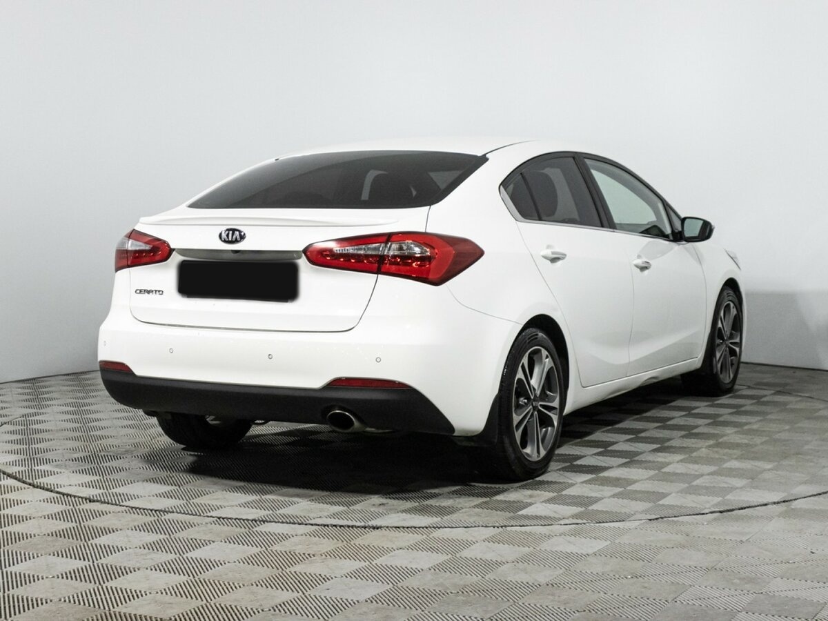 Kia Cerato 2015 года с пробегом. Фото: #4