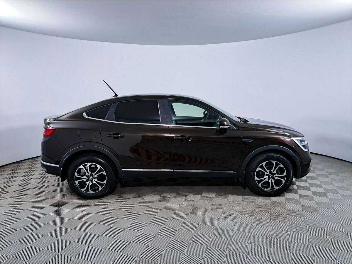 Renault Arkana 2019 года с пробегом. Фото: #2