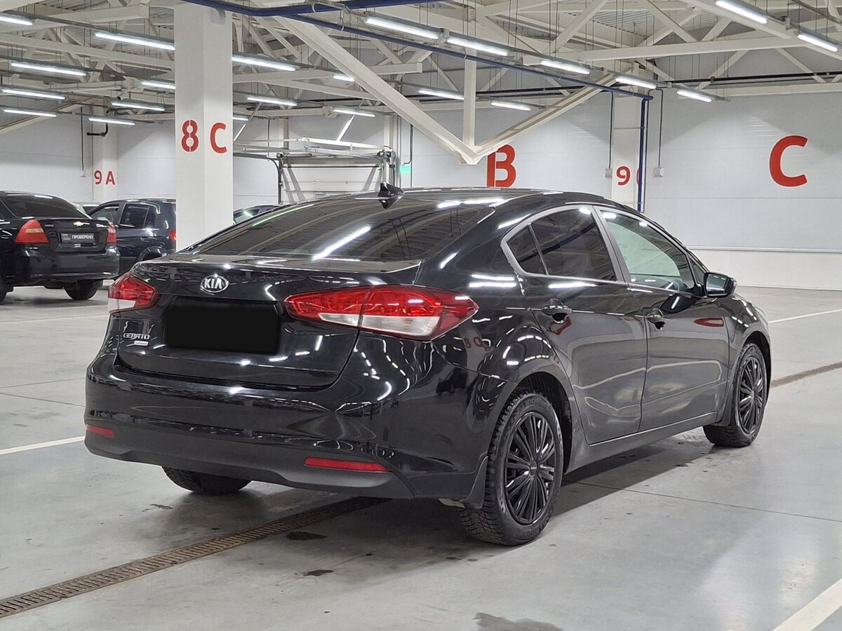 Kia Cerato 2019 года с пробегом. Фото: #4