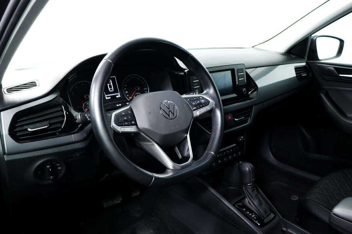Volkswagen Polo 2021 года с пробегом. Фото: #12
