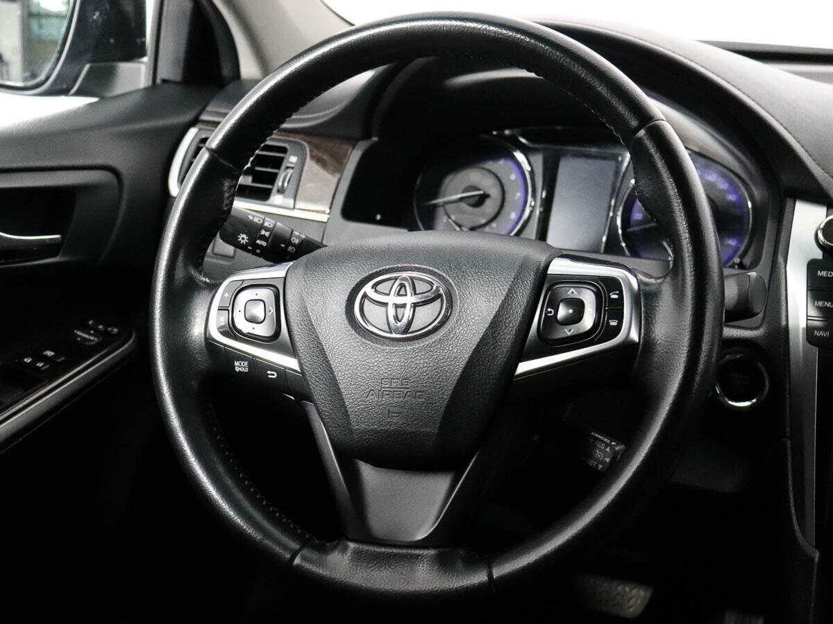 Toyota Camry 2017 года с пробегом. Фото: #14