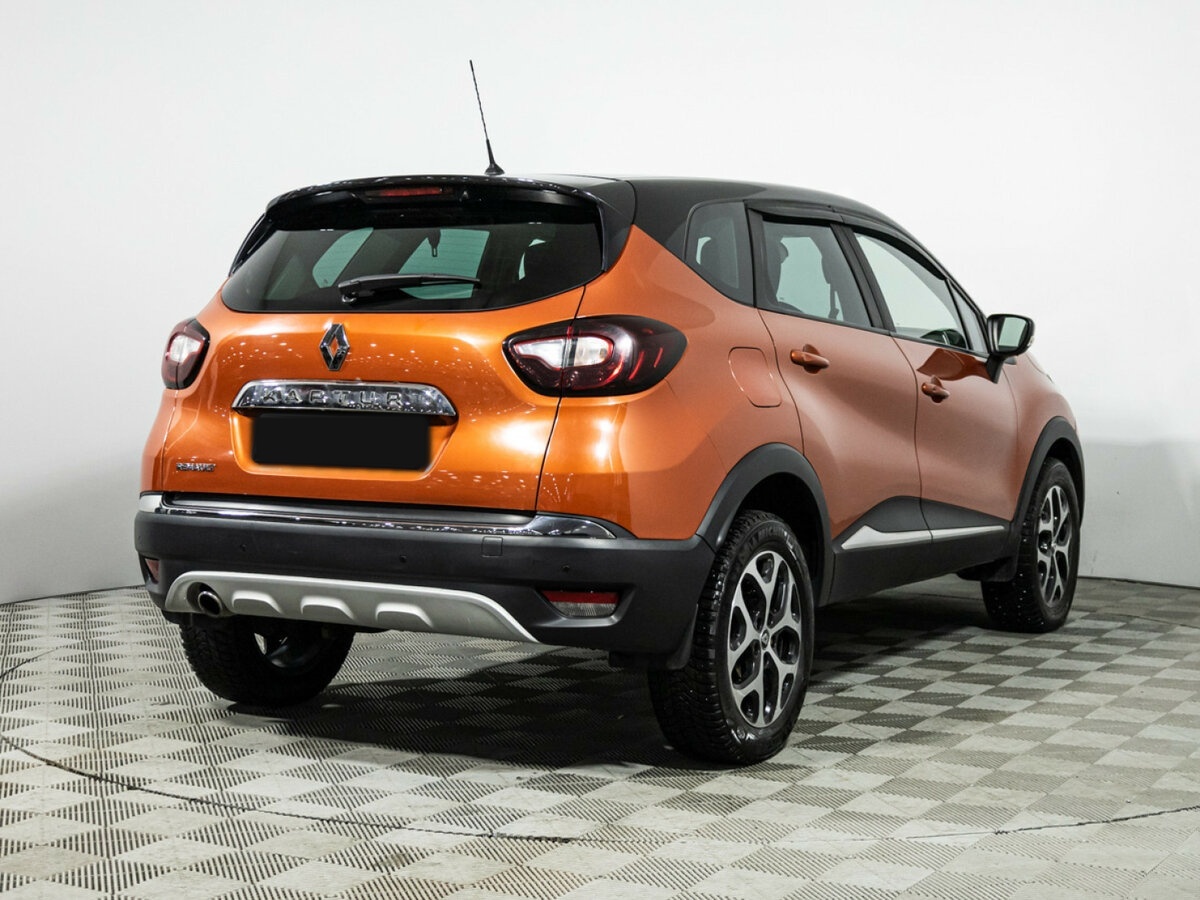 Renault Kaptur 2016 года с пробегом. Фото: #3
