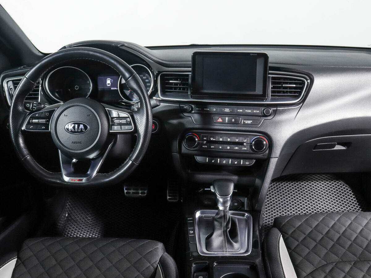Kia Proceed 2019 года с пробегом. Фото: #9