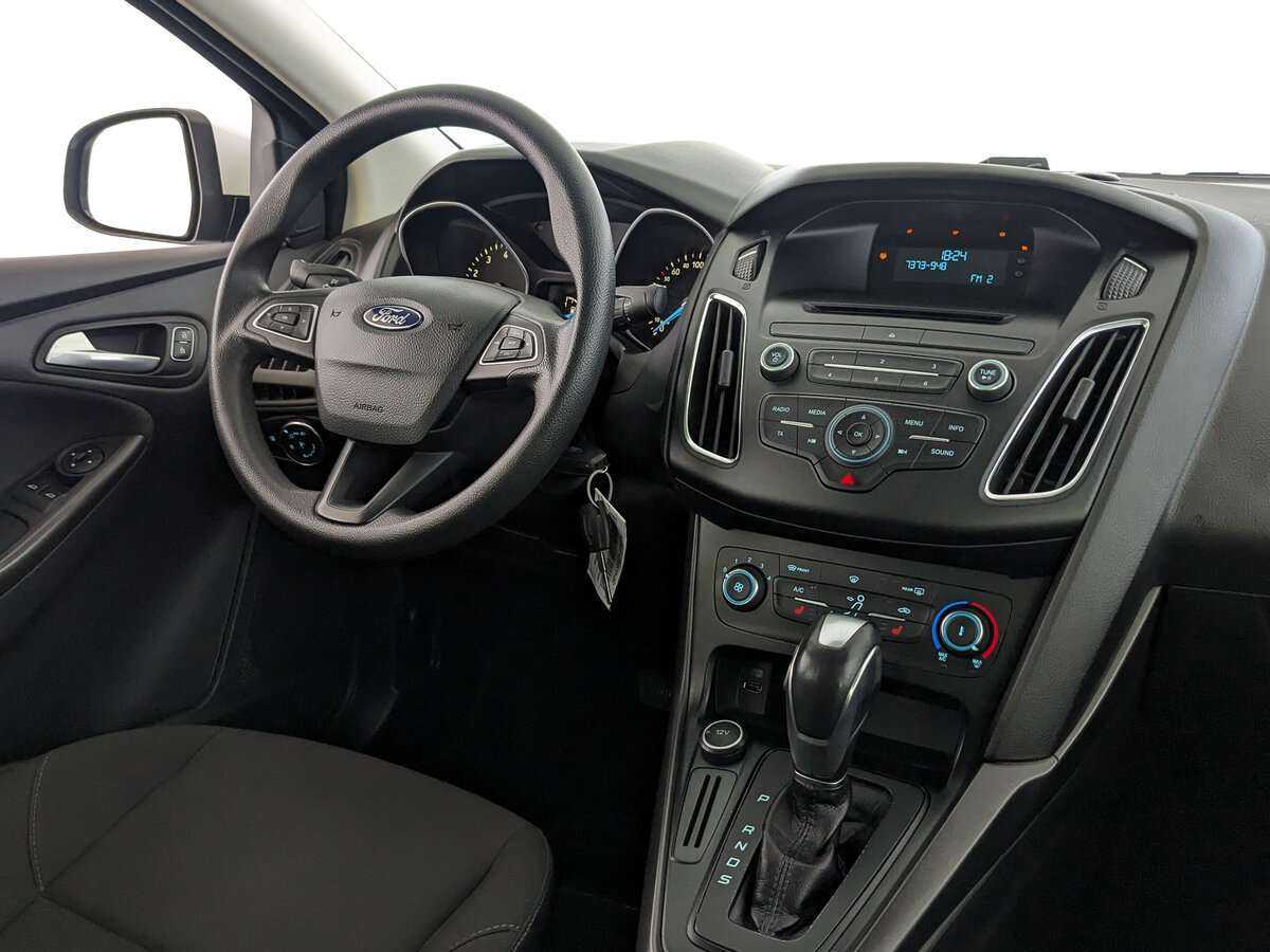 Ford Focus 2018 года с пробегом. Фото: #21