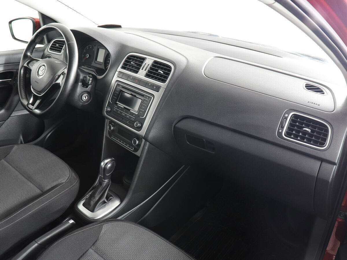 Volkswagen Polo 2015 года с пробегом. Фото: #5