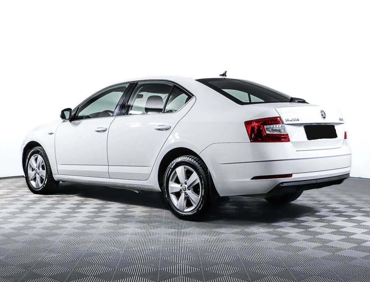 Skoda Octavia 2020 года с пробегом. Фото: #5