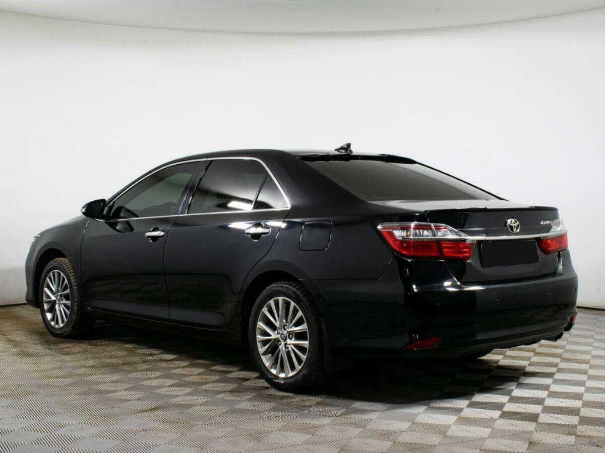 Toyota Camry 2017 года с пробегом. Фото: #5