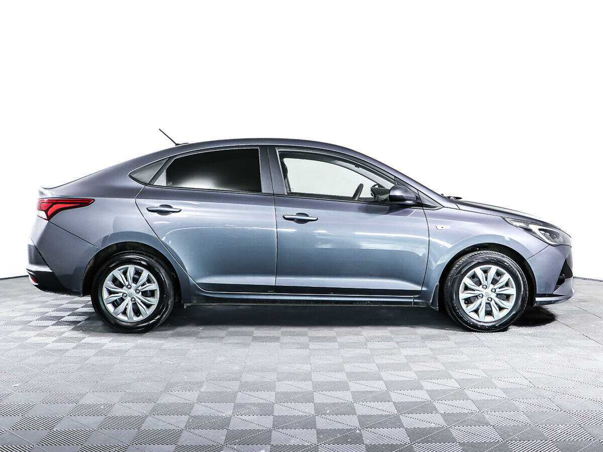 Hyundai Solaris 2021 года с пробегом. Фото: #3