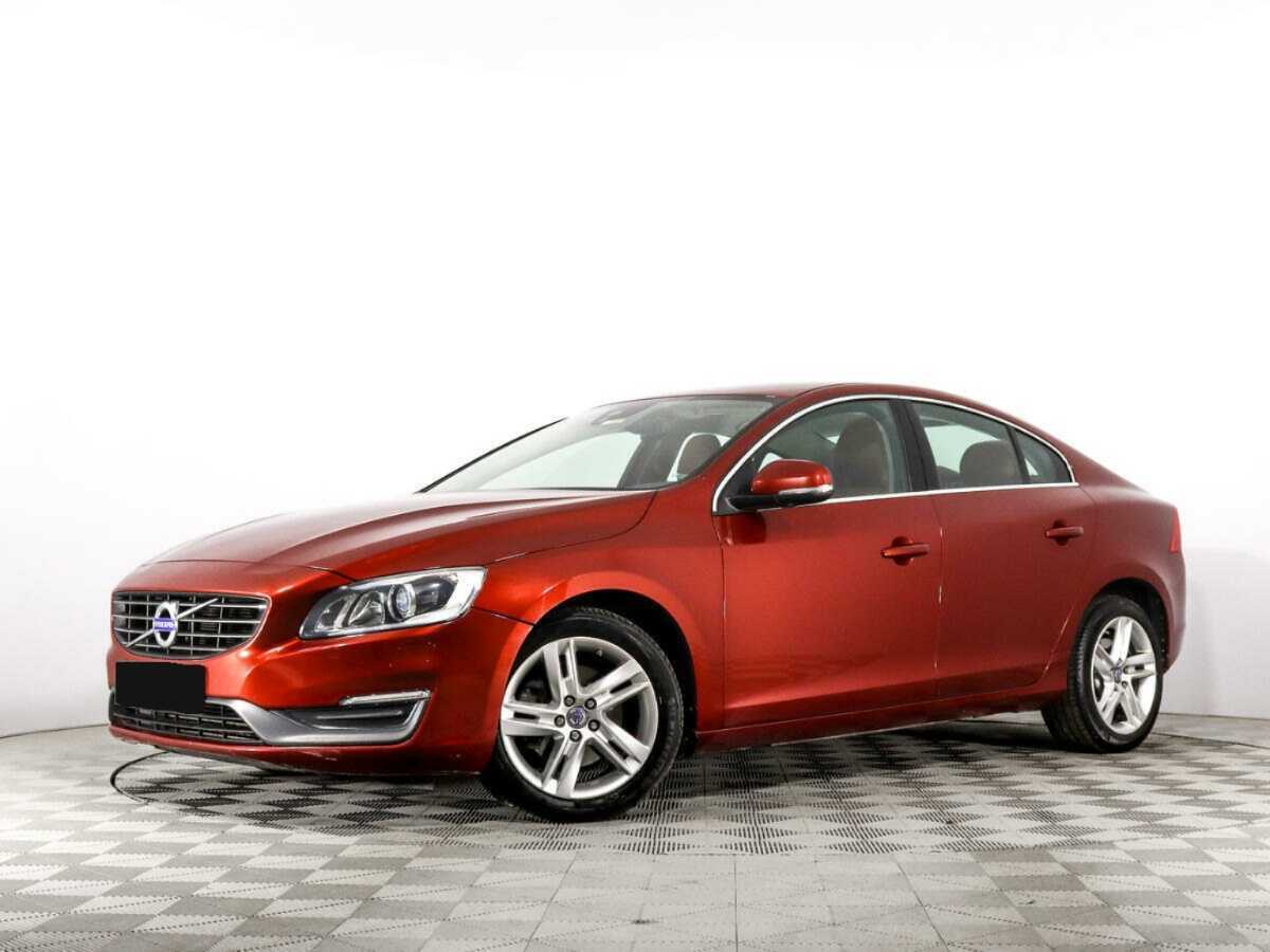Volvo S60 2014 года с пробегом. Посмотреть фото