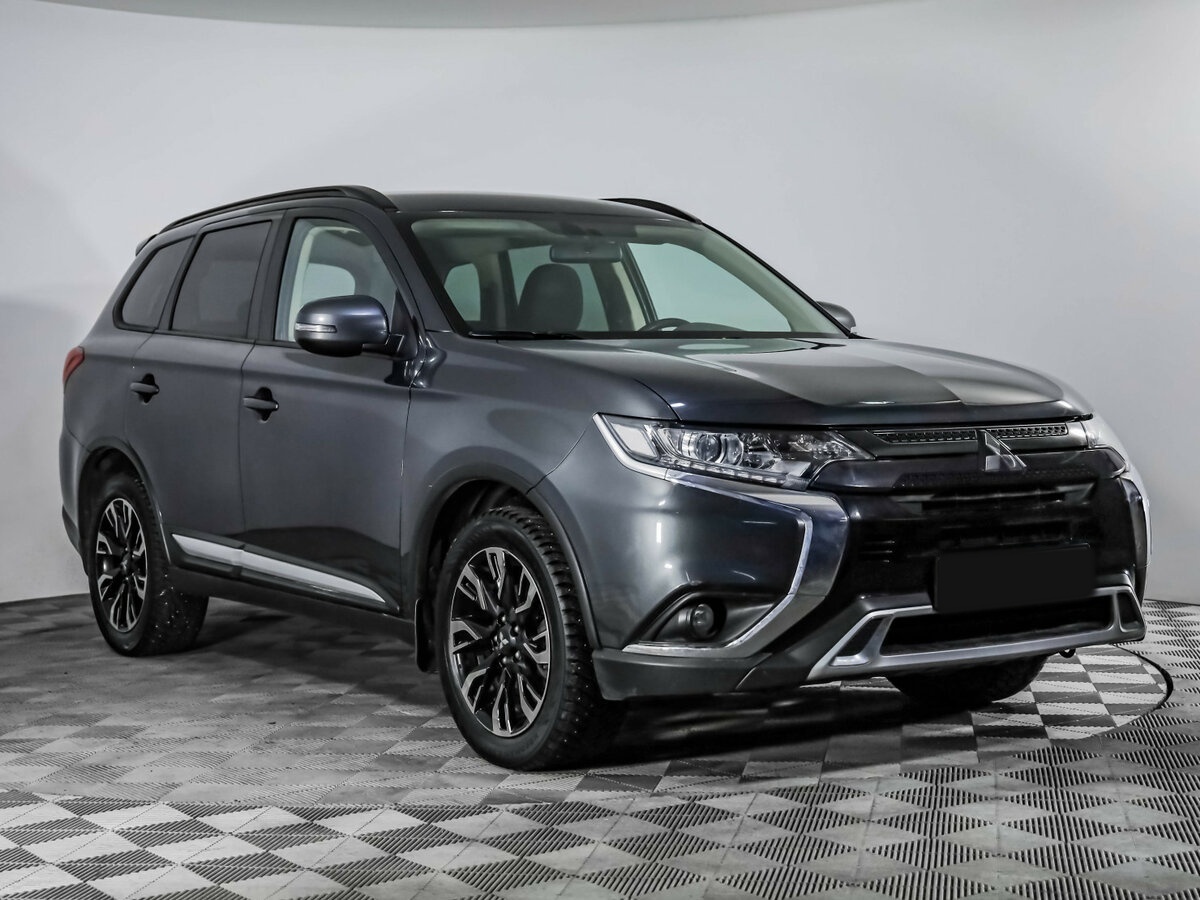 Mitsubishi Outlander 2021 года с пробегом. Фото: #2