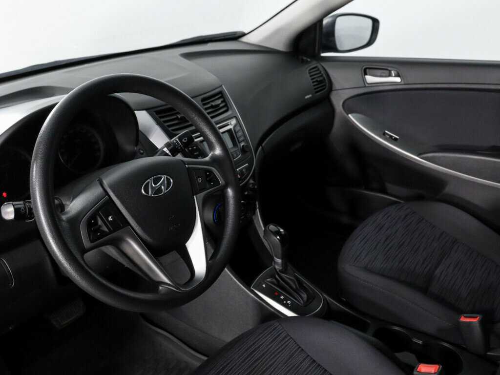 Hyundai Solaris 2015 года с пробегом. Фото: #8