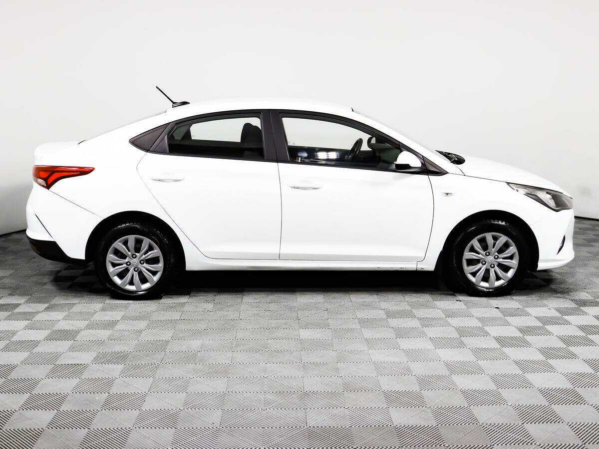 Hyundai Solaris 2020 года с пробегом. Фото: #3