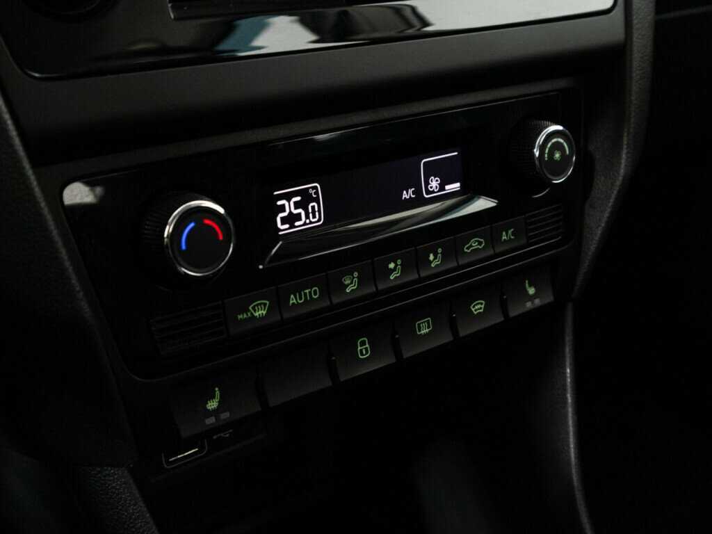 Skoda Rapid 2019 года с пробегом. Фото: #14