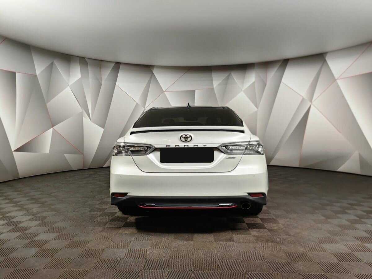 Toyota Camry 2020 года с пробегом. Фото: #7