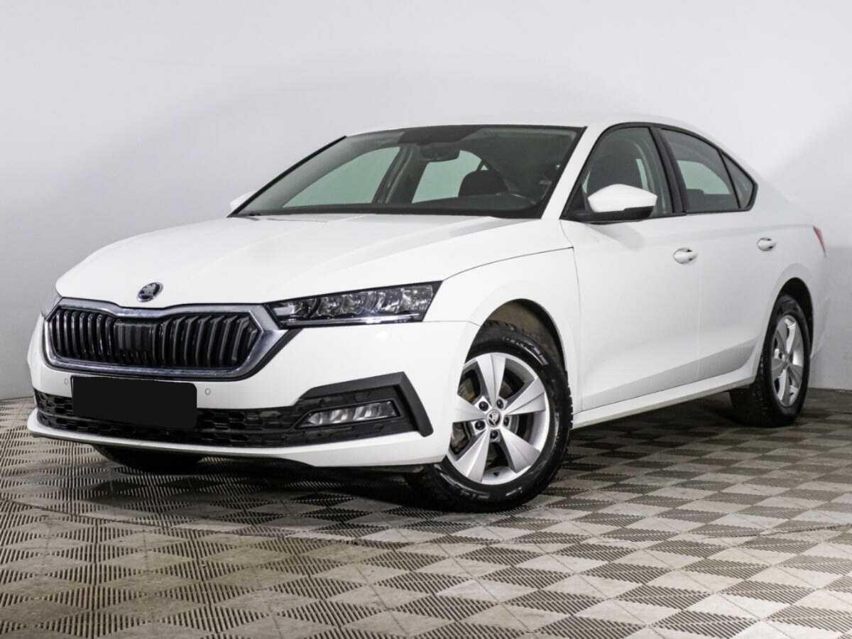 Skoda Octavia 2021 года с пробегом. Посмотреть фото