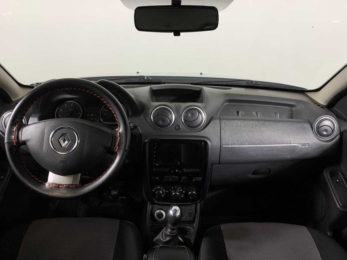 Renault Duster 2012 года с пробегом. Фото: #12