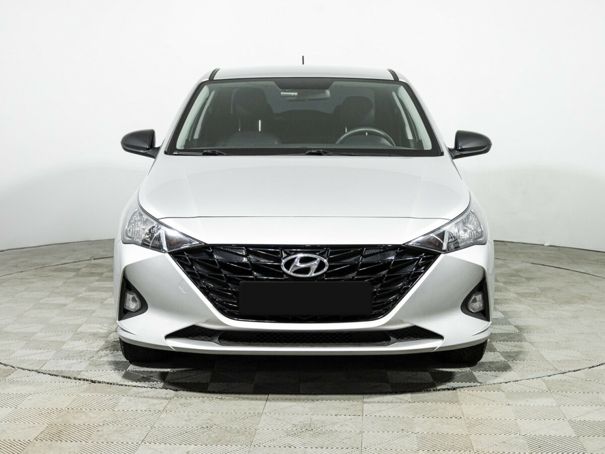 Solaris HS 2024 года с пробегом. Фото: #1