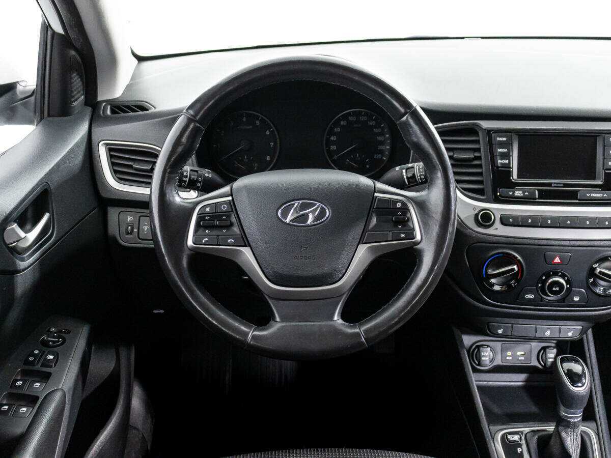 Hyundai Solaris 2018 года с пробегом. Фото: #17