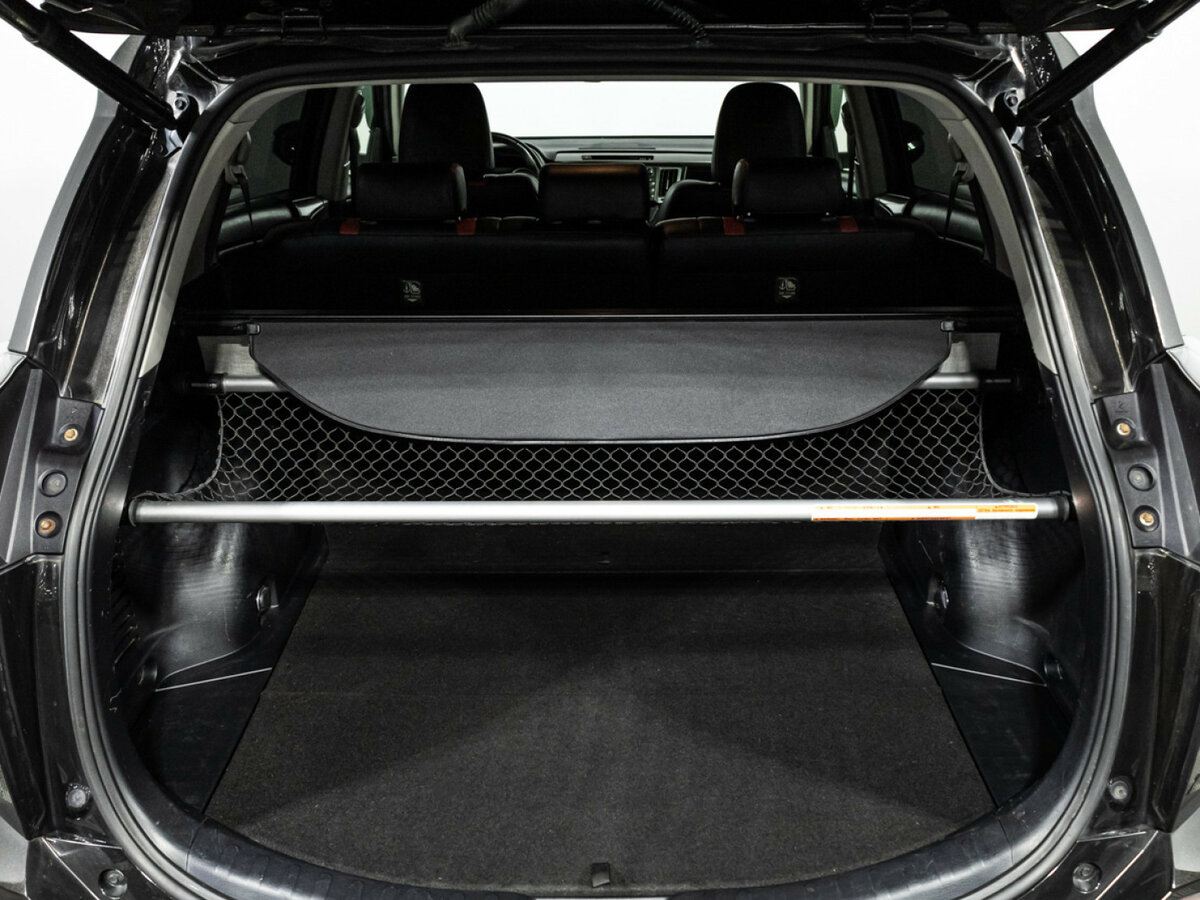Toyota RAV4 2016 года с пробегом. Фото: #19