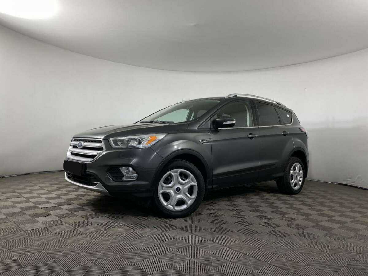 Ford Kuga 2017 года с пробегом. Фото: #0