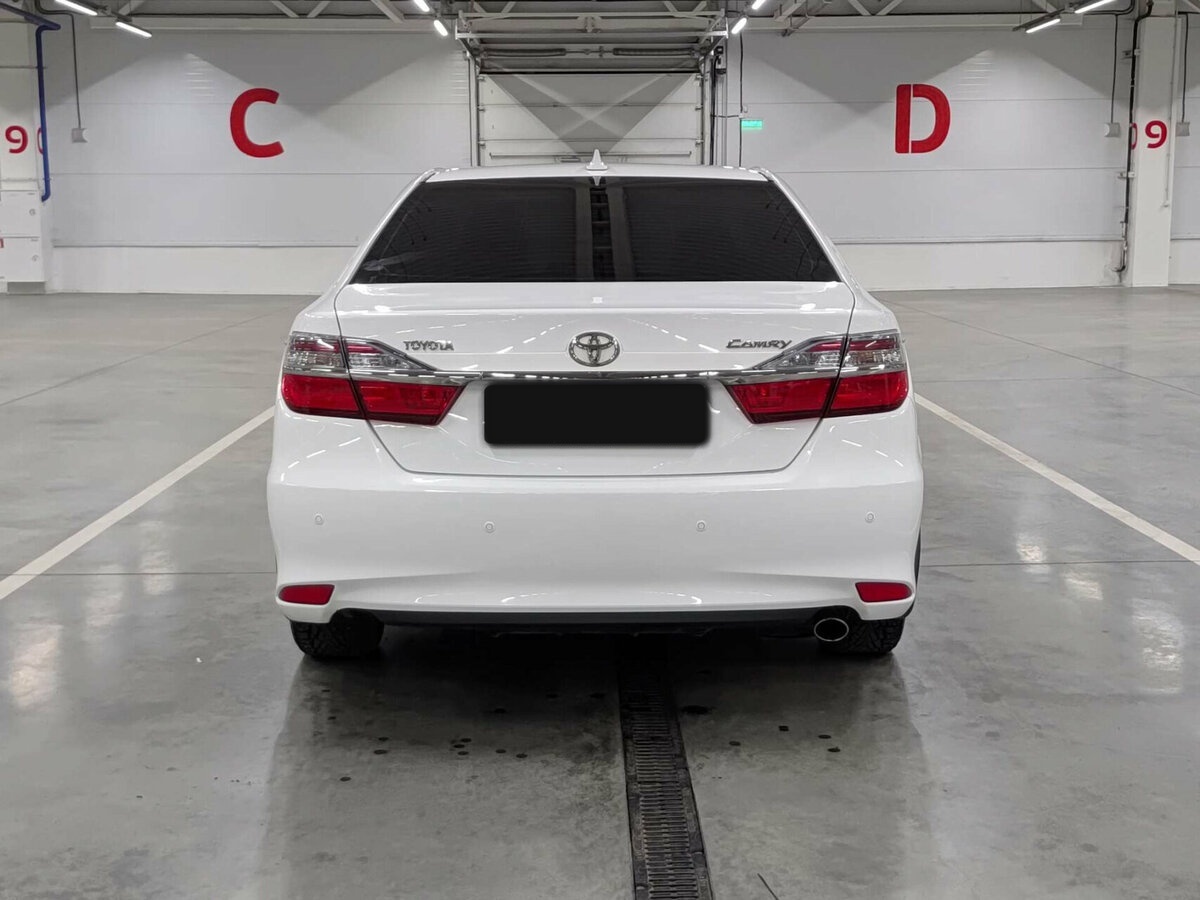 Toyota Camry 2017 года с пробегом. Фото: #5