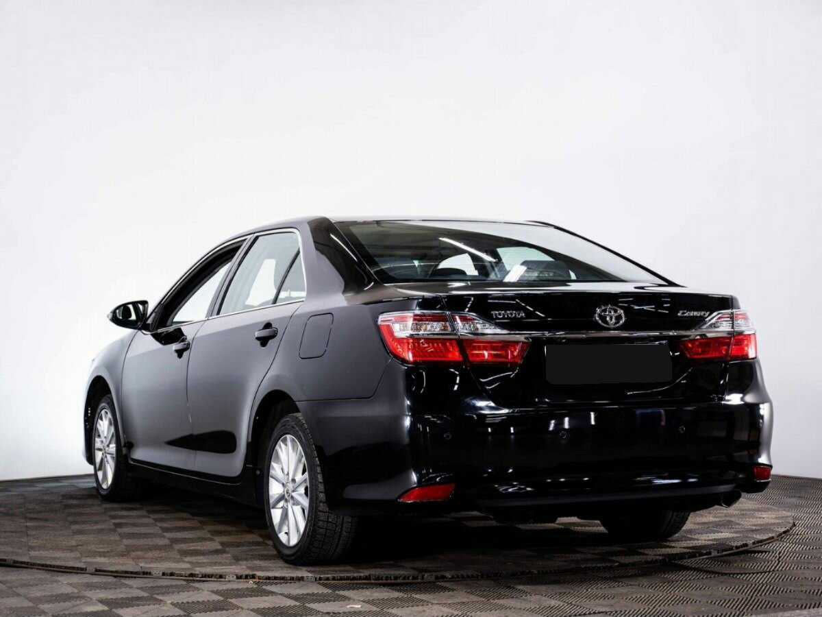 Toyota Camry 2016 года с пробегом. Фото: #3