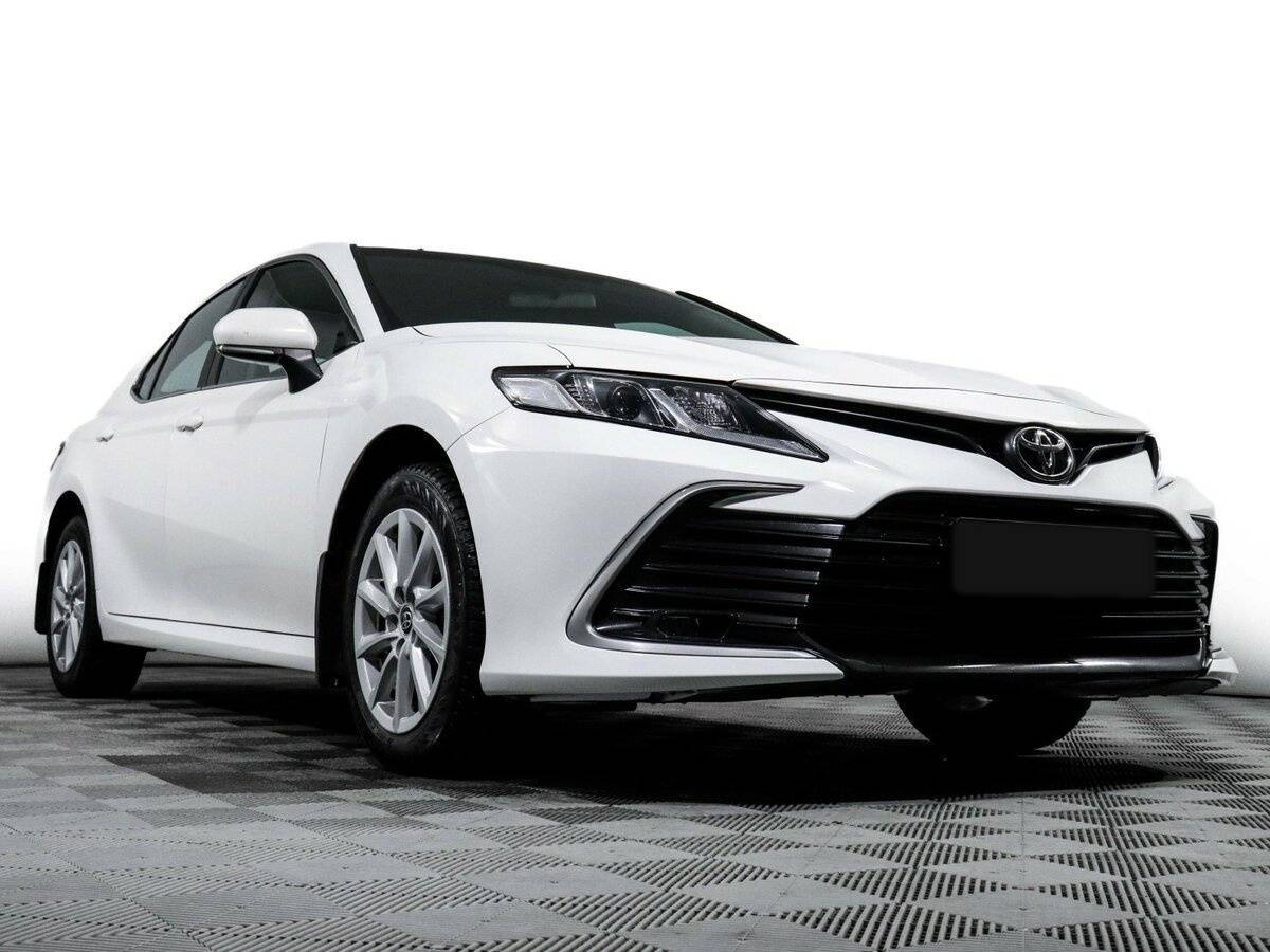 Toyota Camry 2021 года с пробегом. Фото: #15
