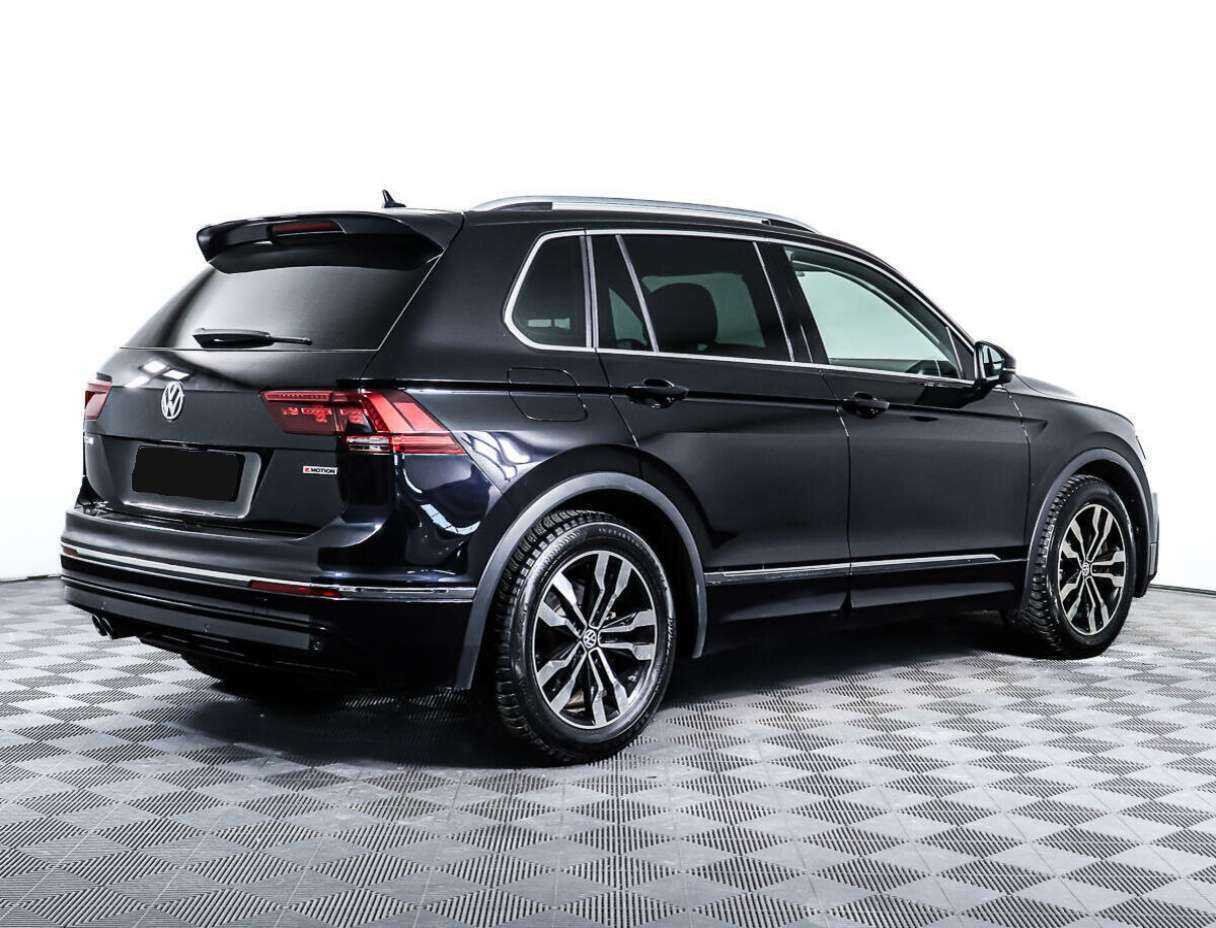 Volkswagen Tiguan 2018 года с пробегом. Фото: #4