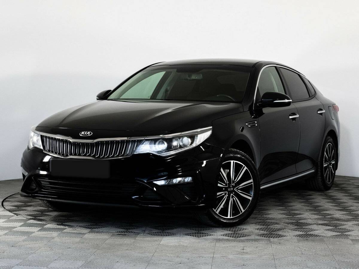 Kia Optima 2018 года с пробегом. Посмотреть фото
