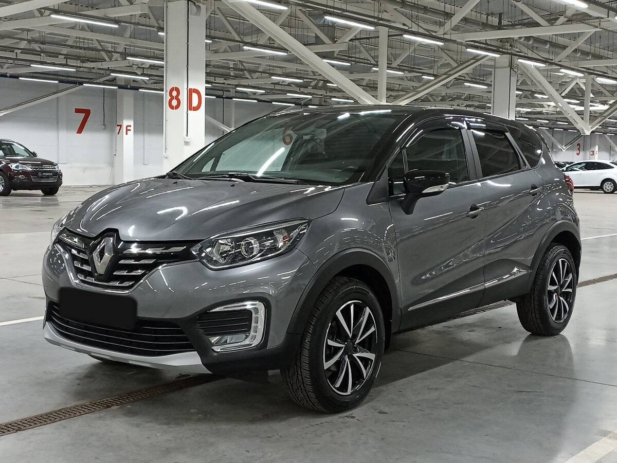 Renault Kaptur 2021 года с пробегом. Посмотреть фото