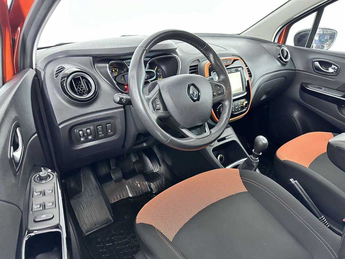 Renault Kaptur 2016 года с пробегом. Фото: #7