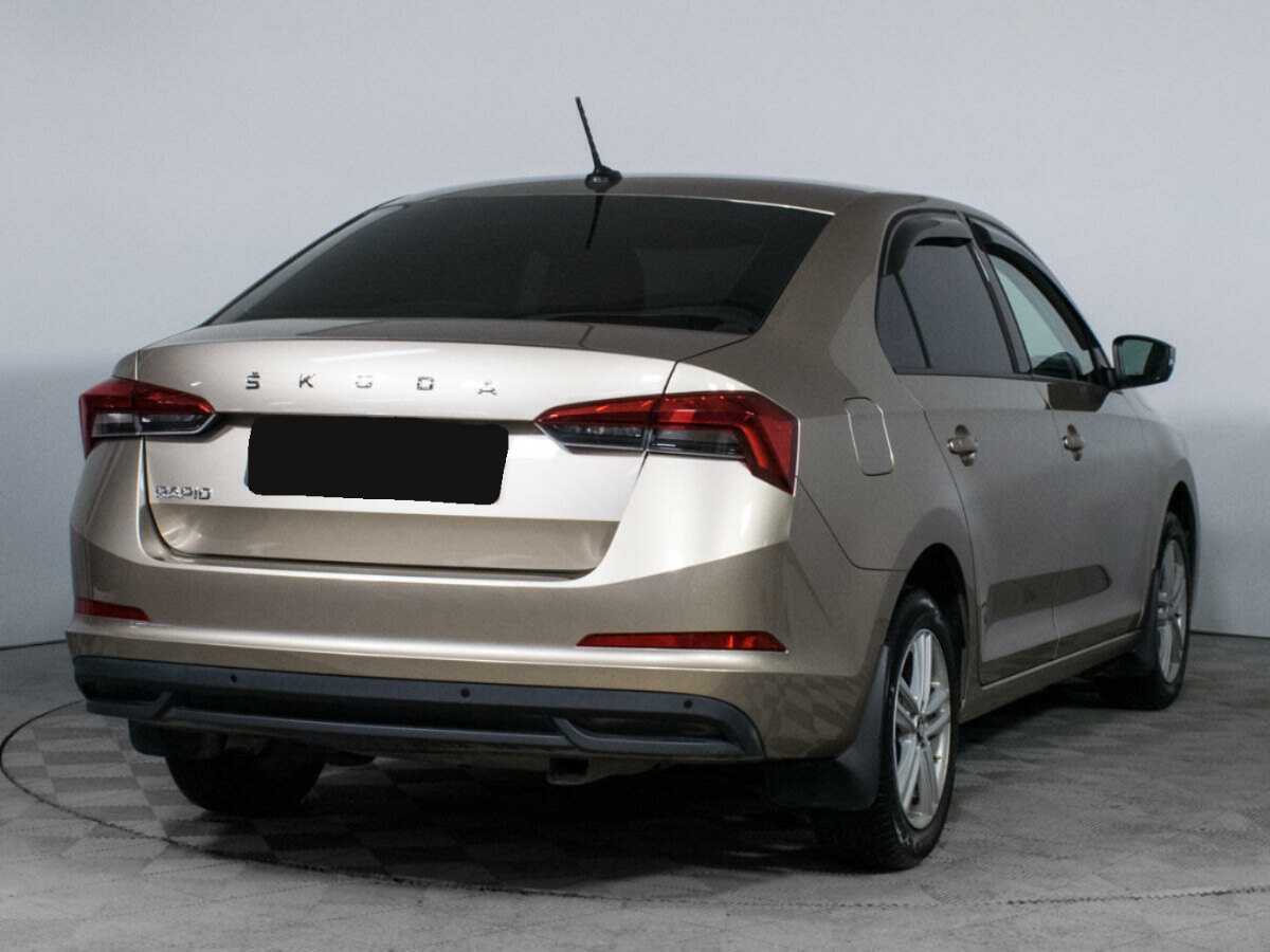 Skoda Rapid 2021 года с пробегом. Фото: #4